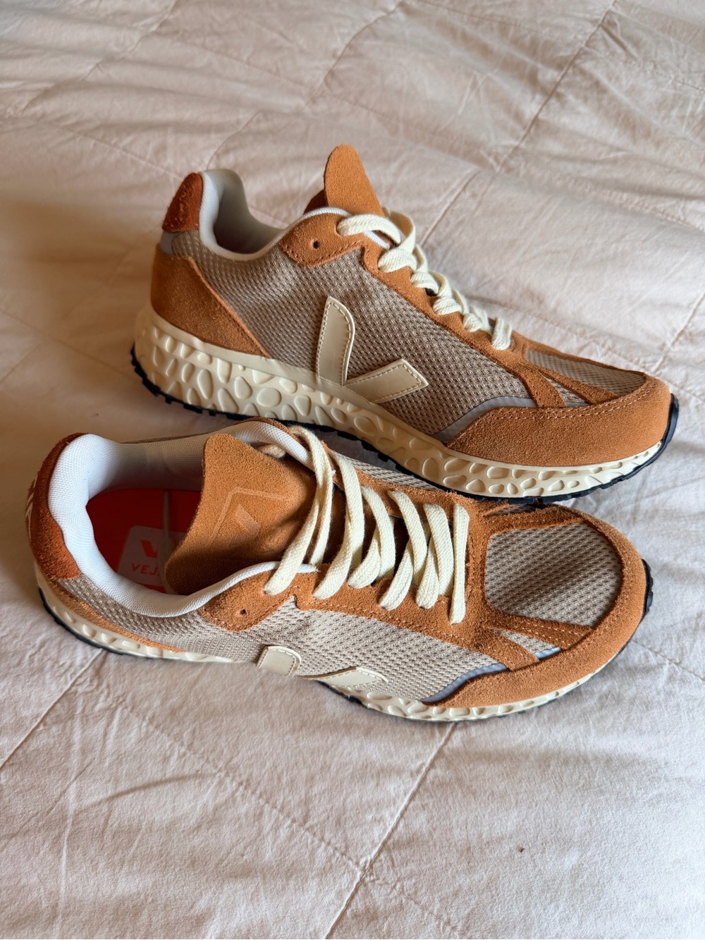 Veja women’s  Candor Royale  Sneakers - Sahara - size 39 (8) WORN ONCE